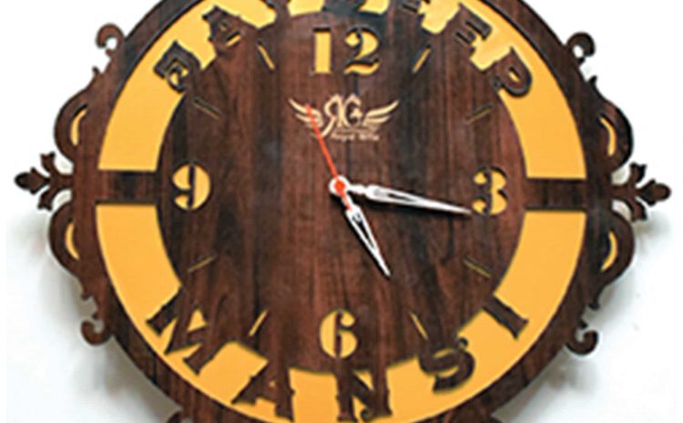 Names Wall clock – Customized Gifts Online