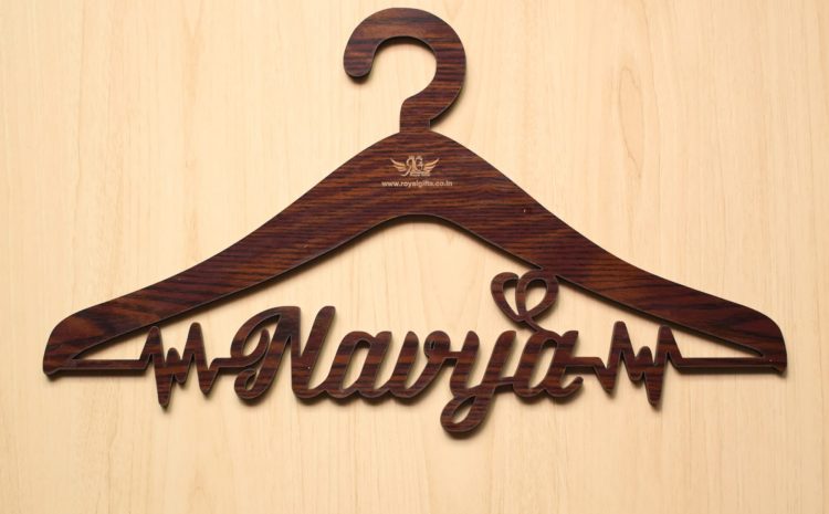 Wooden Hanger – Customized Gifts Online