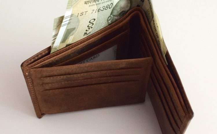 Rusted Two Fold Leather Wallet – Customized Gifts Online